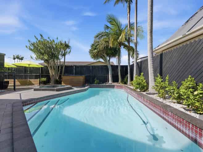 22A Eastern Beach Road, Eastern Beach