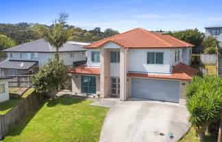 44 Kokako Rise, Papakura