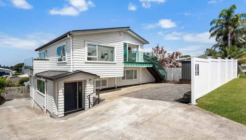 9 Bruce Road, Glenfield