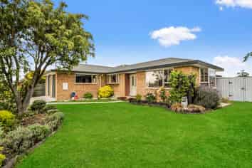 14 Clifford Place, Amberley