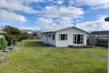 27A Tiverton Crescent, Whalers Gate