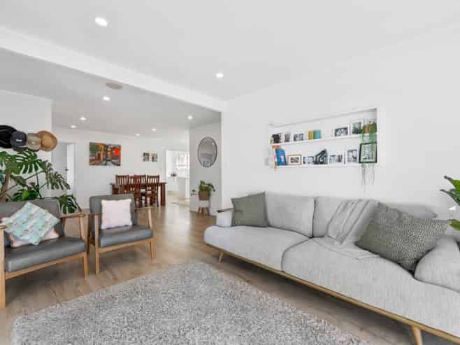 2/24 Geoffrey Road, Torbay