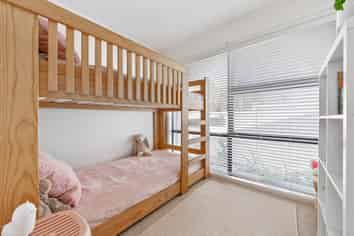 2/24 Geoffrey Road, Torbay