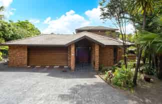 15 North Way, Titirangi