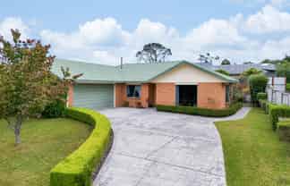 24 Limousin Place, Grandview Heights