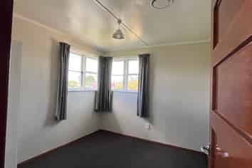 46 Centennial Avenue, Milton