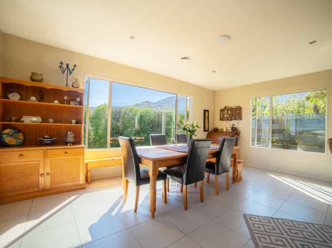 19 Invincible Drive, Glenorchy