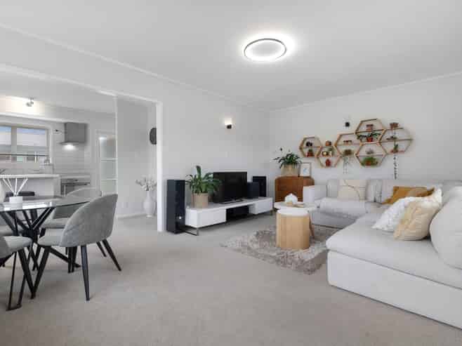 1/16 King Edward Avenue, Papakura