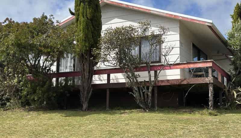 50 Treadwell Street, Springvale