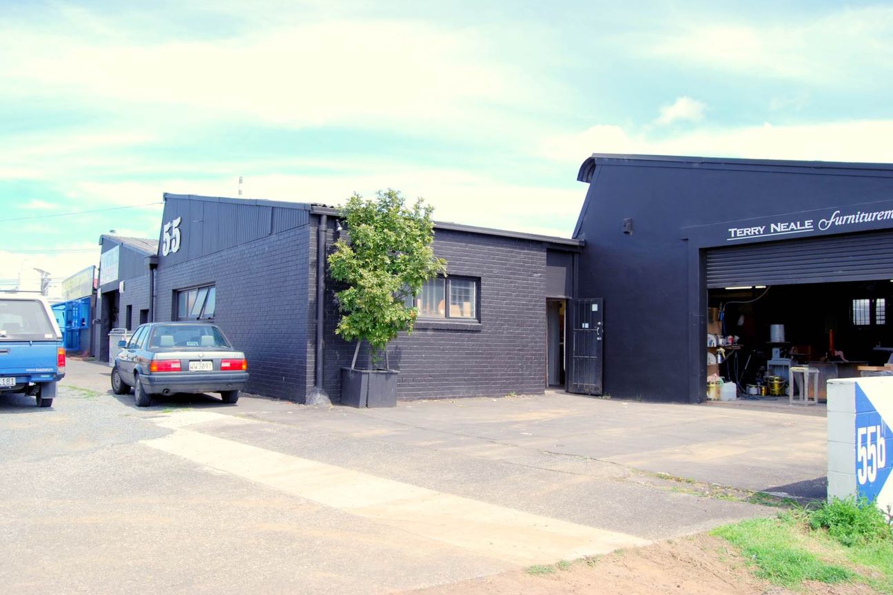 NEW LYNN INDUSTRIAL - Vue 2