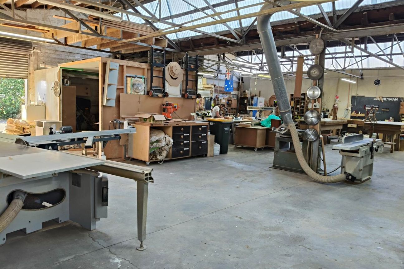 NEW LYNN INDUSTRIAL - Vue 4