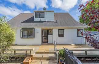 2  Glendawn Place, Bayview