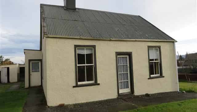 18 Meadow Street, Lumsden