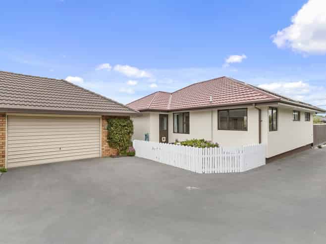 1/114 Warden Street, Richmond