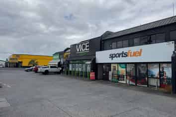 Te Rapa Road Retail / Warehouse