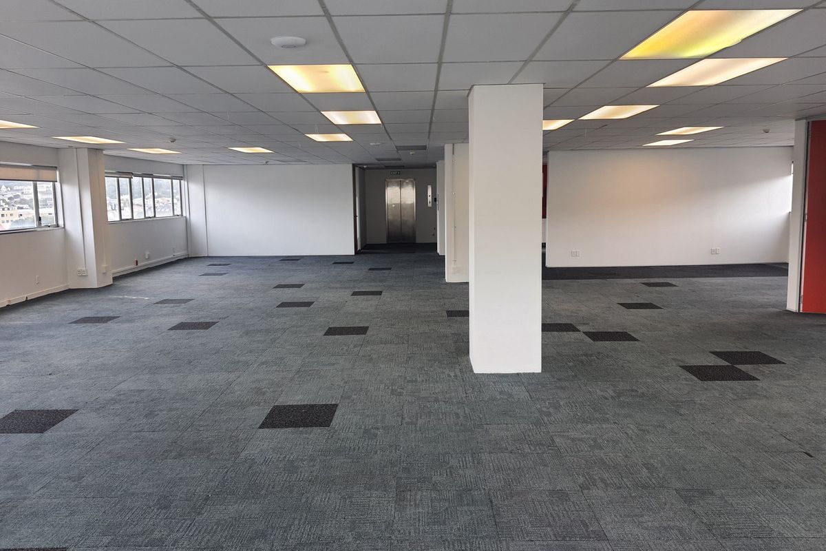 Full floor office space in Te Aro - Vista 4