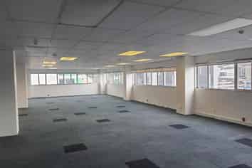 Full floor office space in Te Aro