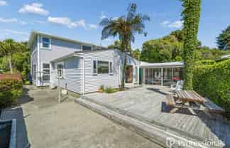 13 Stratton Street, Normandale