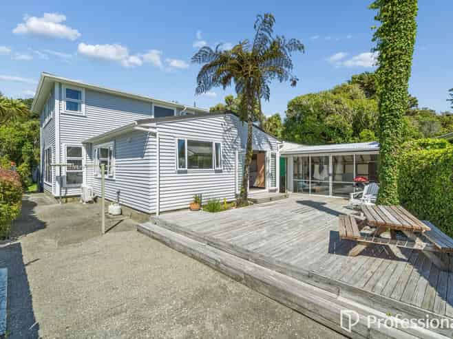 13 Stratton Street, Normandale