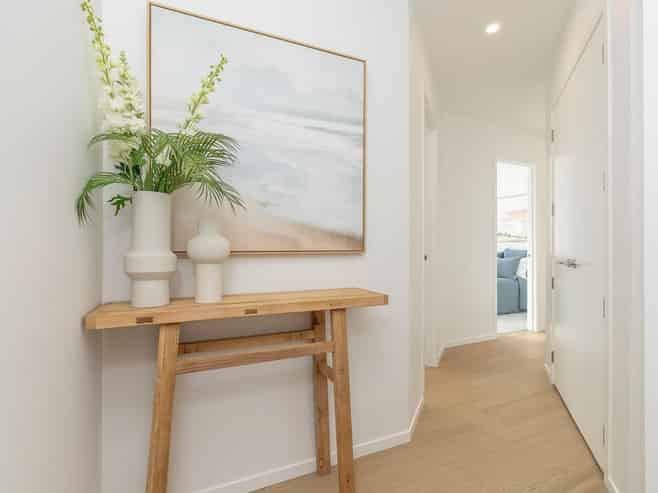 902/2B Te Ara Taurapa, Point Chevalier