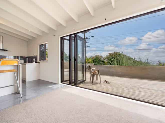 517 Whangaparoa Road, Whangaparaoa