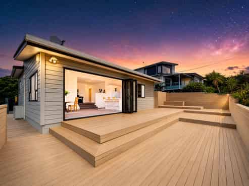 517 Whangaparoa Road, Stanmore Bay