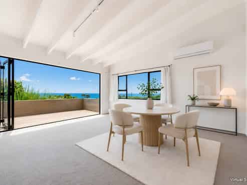 517 Whangaparoa Road, Stanmore Bay