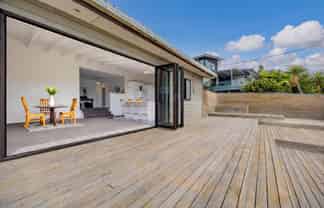 517 Whangaparoa Road, Whangaparaoa