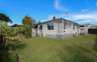 2 Norfolk Place, Pukete