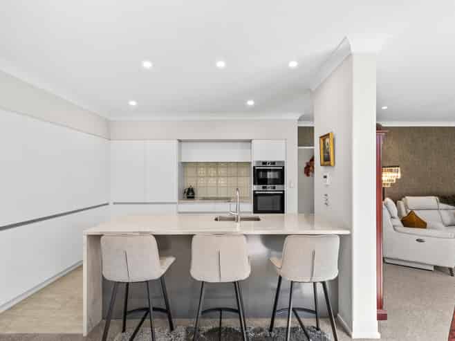 10 Brookwater Avenue, Northwood