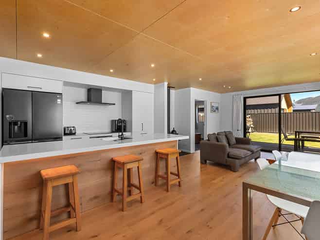 28 Dunn Street, Lake Hawea