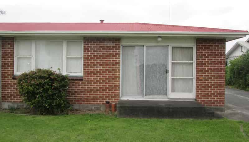 2/33 North Street, Palmerston North