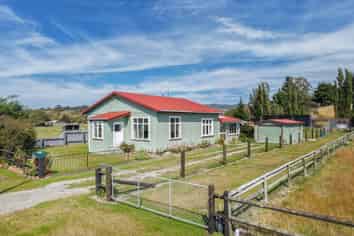 73 London Street, Hampden