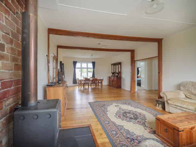 73 London Street, Hampden