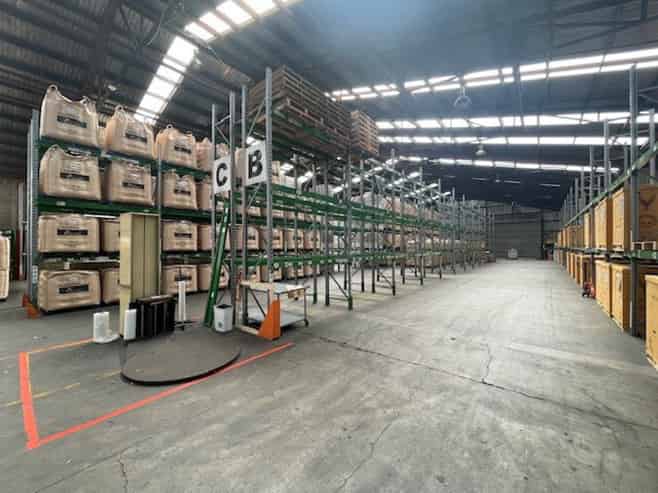 Large Industrial, Drive Through Capability