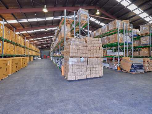 Large Industrial, Drive Through Capability