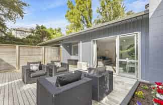 2/124 John Street, Ponsonby