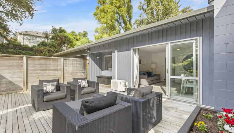 2/124 John Street, Ponsonby