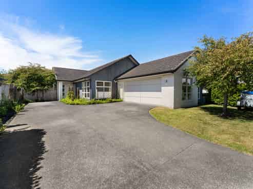 21 Andalusian Way, Karaka