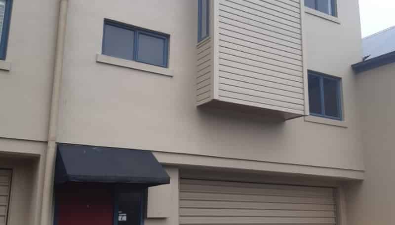 4/16 Rhodes Street, Merivale