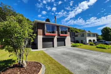 44 Power Road, Karoro