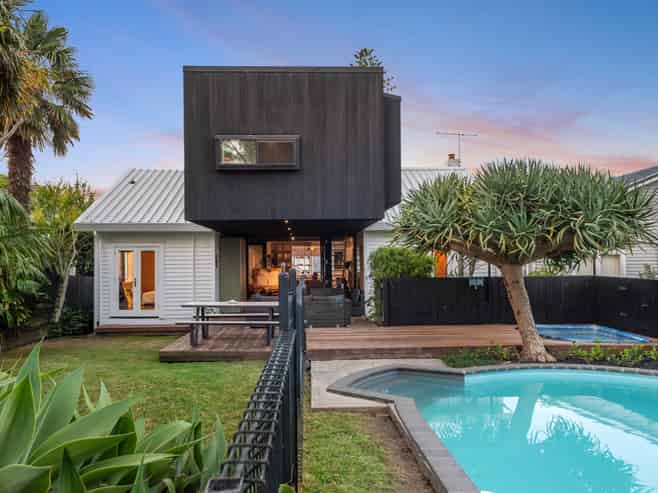 72 West End Road, Westmere