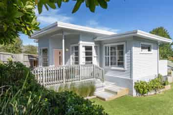 119 Hutchinson Avenue, New Lynn