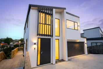 8 Mara Waina Place, Swanson