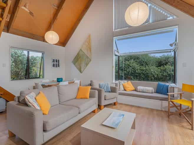 863 Black Jack Road, Opito Bay