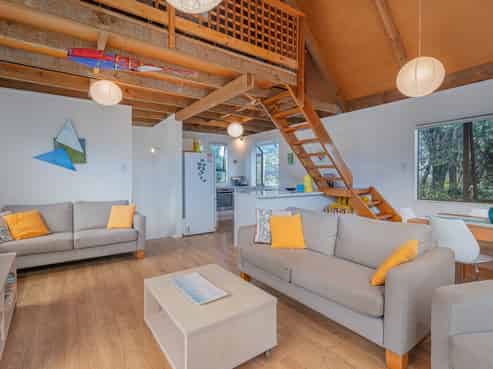 863 Black Jack Road, Opito Bay