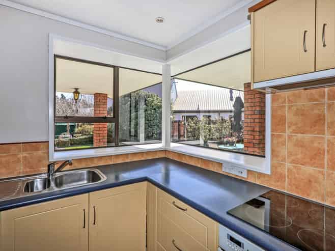 9 Matthews Place, Taradale