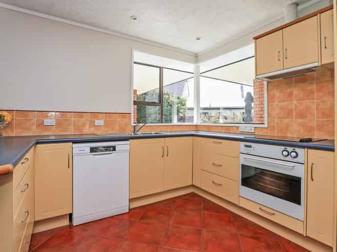 9 Matthews Place, Taradale