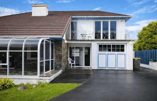 21 Lyndhurst Road, Te Atatu South