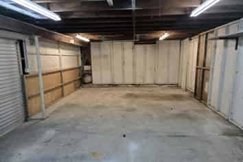 City fringe office and workshop space